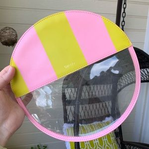 • Ban.do Peeakboo Circle Clutch in Clear & Pink •